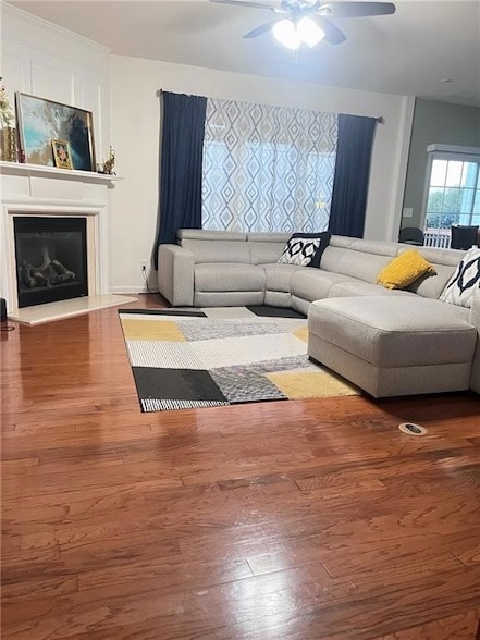 Building Photo - 160 Finchley Dr