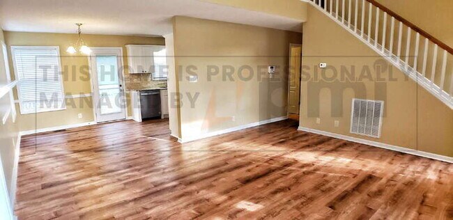 Building Photo - 3416 Bradfield Dr