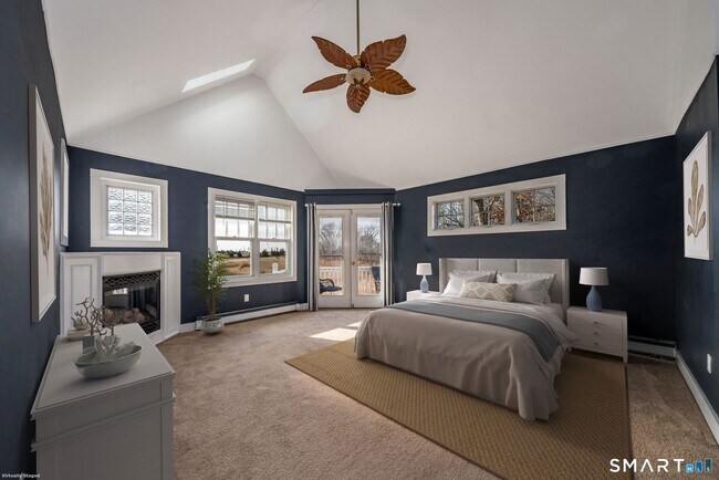 Building Photo - 90 Boston Post Rd