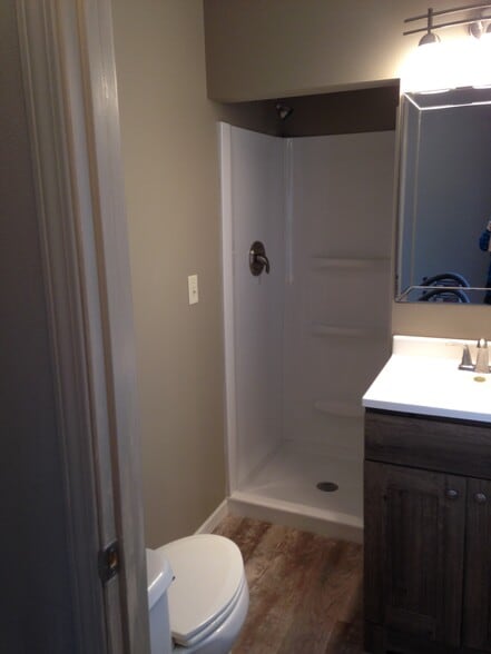 Building Photo - 1205 N Main Ave