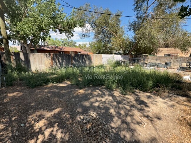 Building Photo - 3228 White Ave
