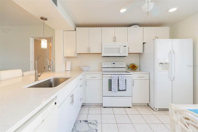 Building Photo - 5510 Del Sol Blvd