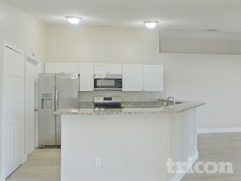 Building Photo - 906 Dartmouth Ct