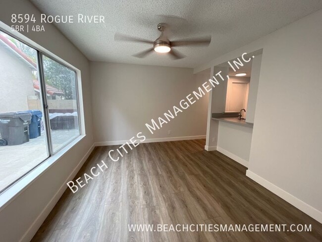 Building Photo - 8594 Rogue River Ave