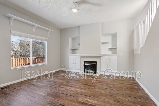 Building Photo - 13324 Umatilla St