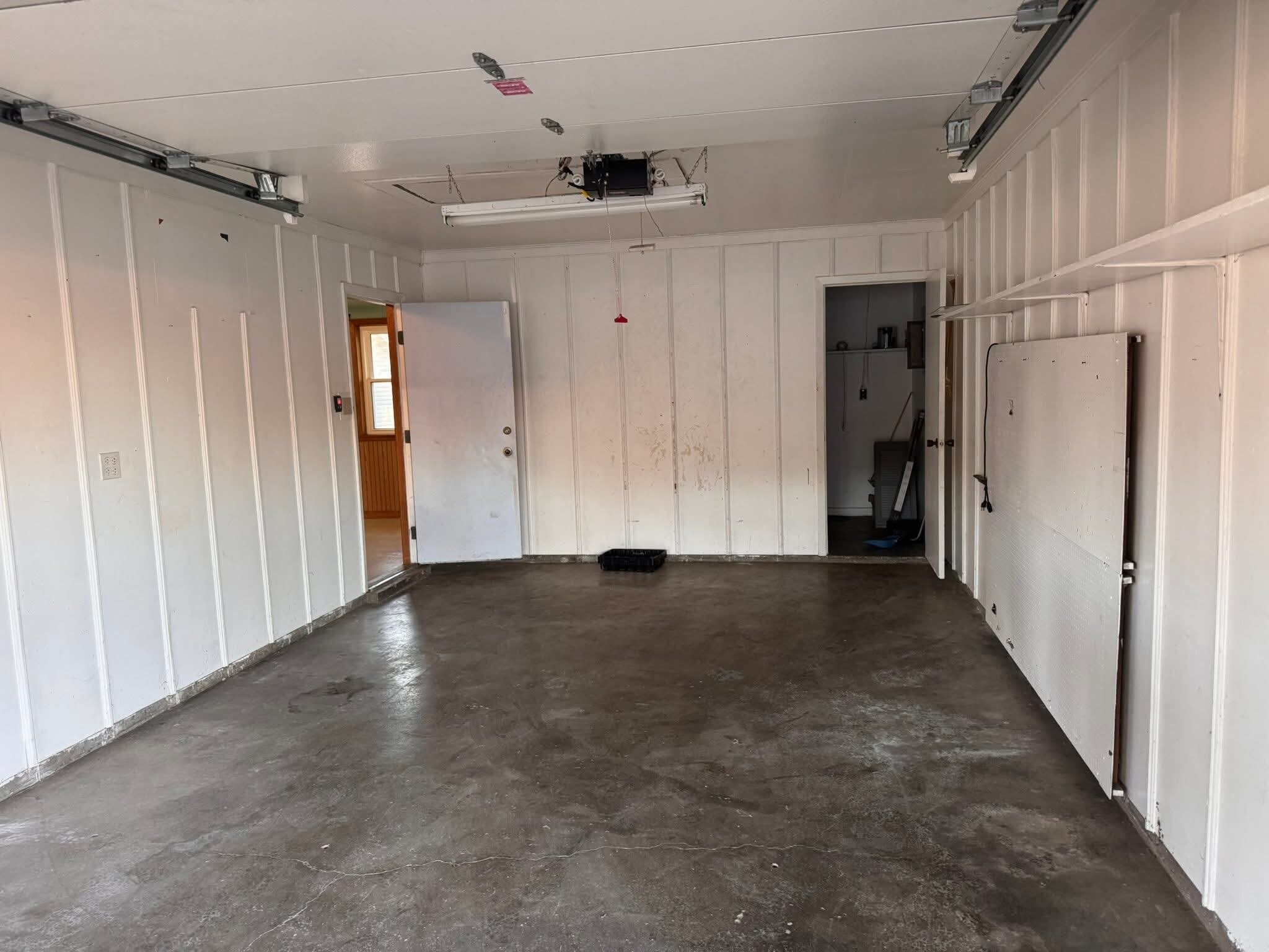 Building Photo - 196 Burney Dr