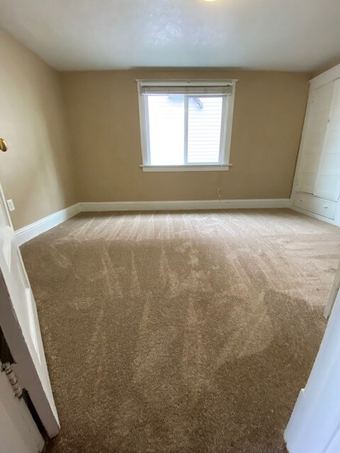 Building Photo - 1434 Ferry St SE