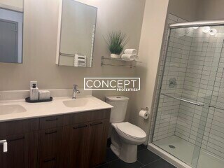 Building Photo - 525 Lincoln St