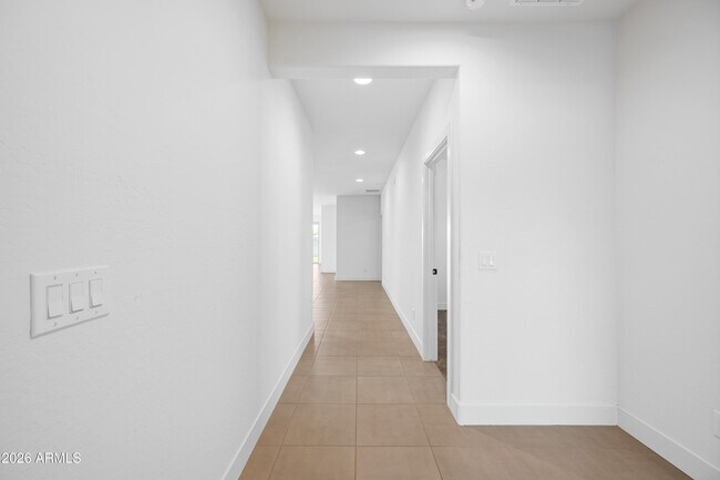 Building Photo - 2090 S 242nd Dr