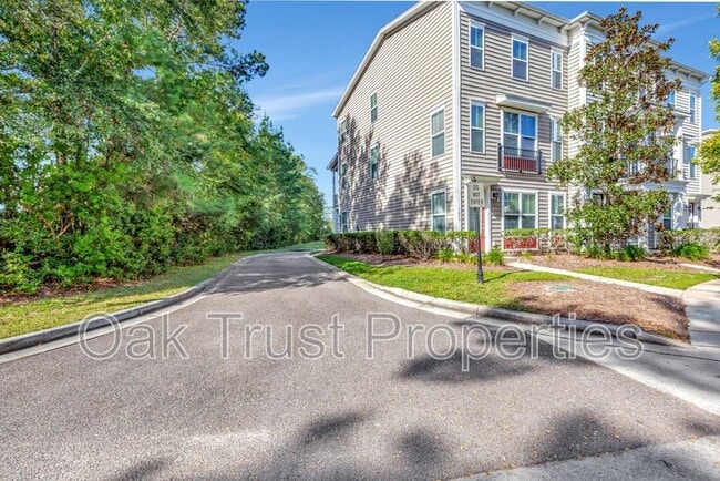 Building Photo - 1479 Roustabout Way