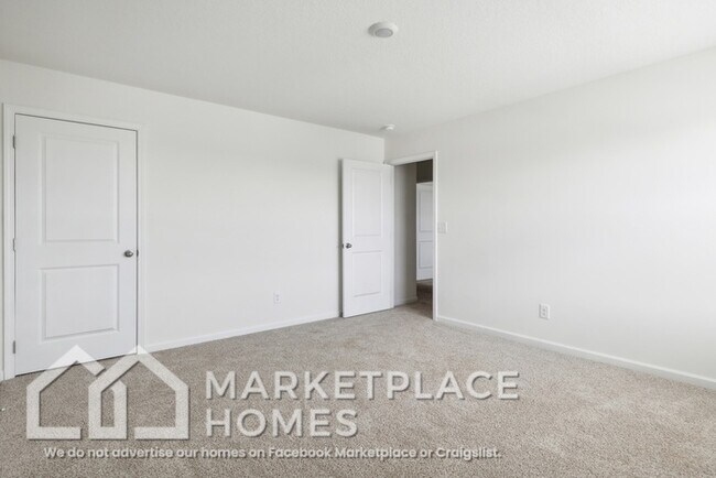 Building Photo - 1208 Cole Dr