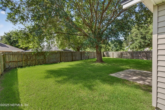 Building Photo - 2821 Cross Creek Dr