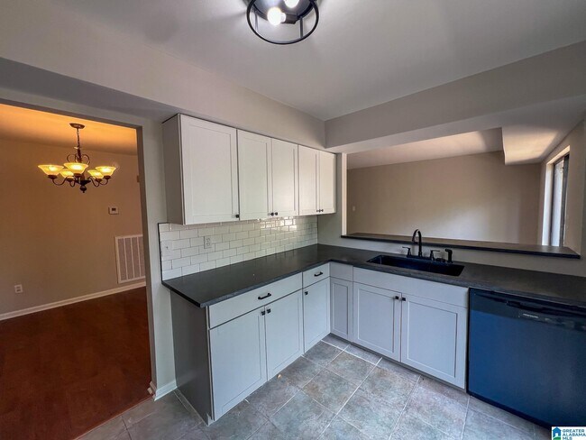 Building Photo - 2417 Eagle Ct