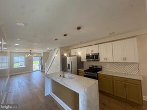 Building Photo - 3804 Colborne Rd