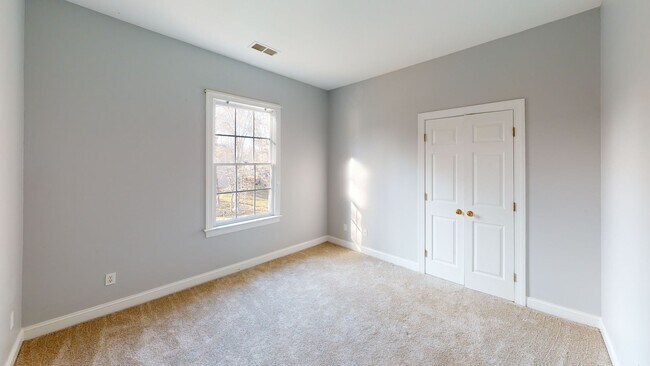 Building Photo - 7819 Red Oaks Trail