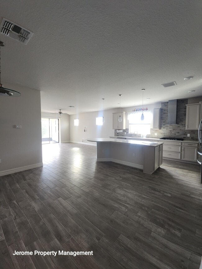 Building Photo - 18743 Coastal Shr Ter