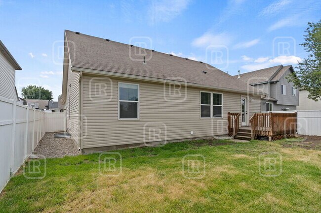 Building Photo - 17509 E Nora Ln