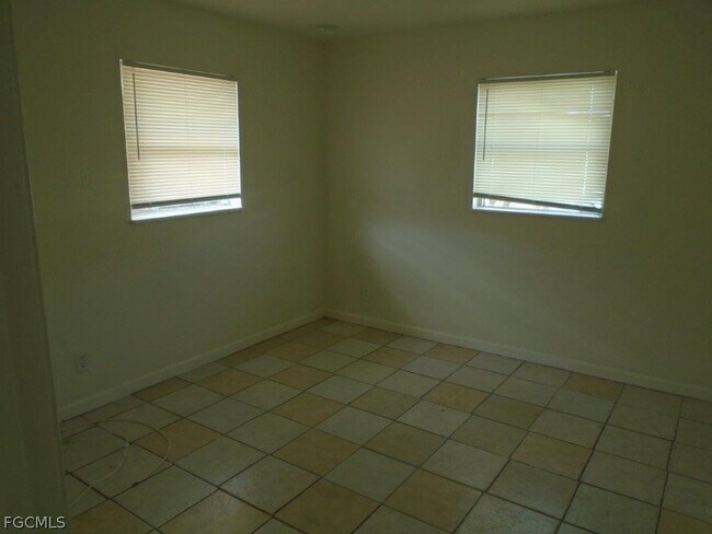 Building Photo - 5522 Second Ave