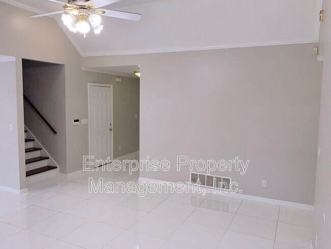 Building Photo - 5662 Morning Flower Dr