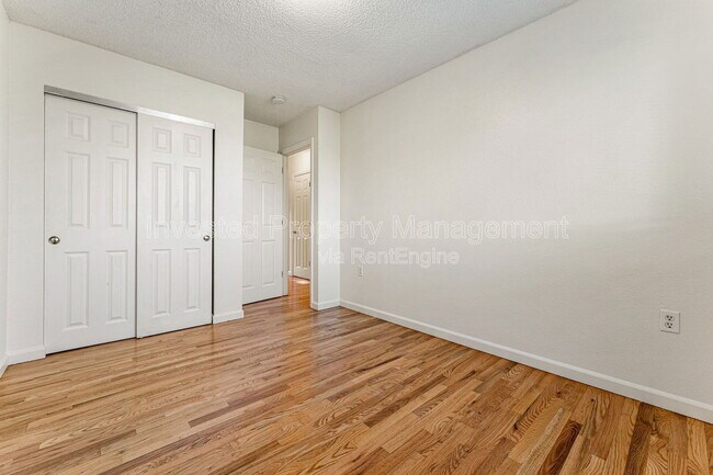 Building Photo - 588 S Eaton St