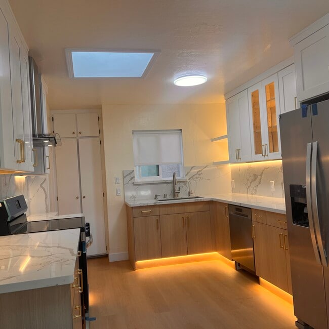 Building Photo - 126 Margaret Ave