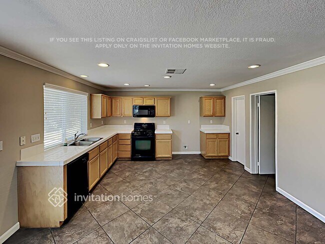 Building Photo - 32074 Bandelier Rd