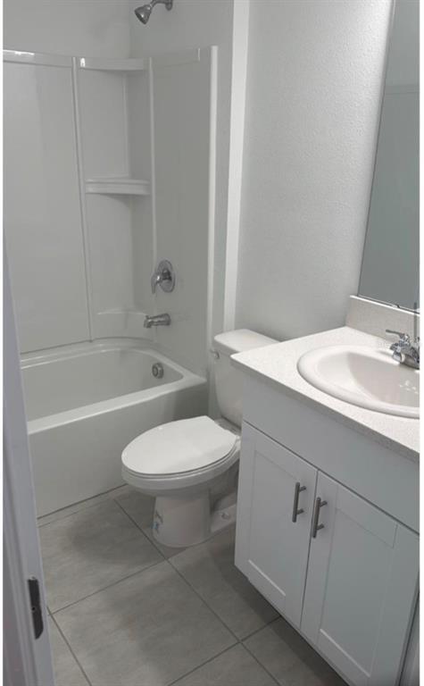 Building Photo - 208 Acorn Rd