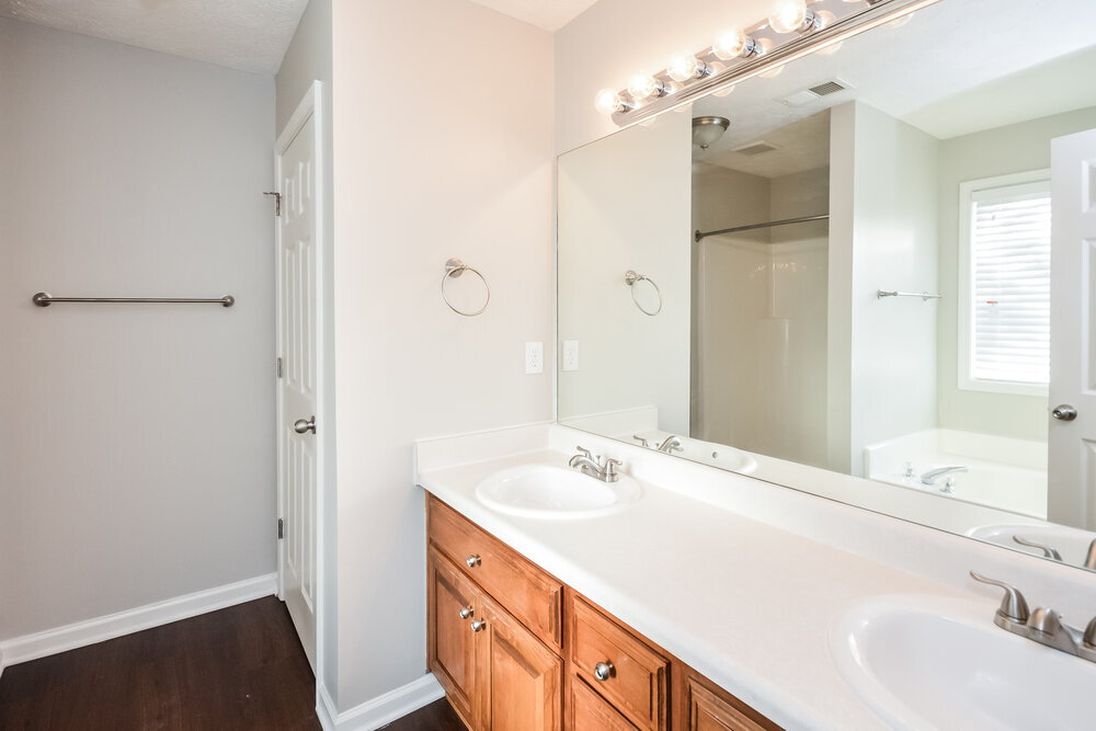 Building Photo - 1804 Cabana Chase