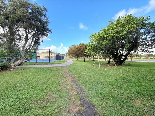 Building Photo - 10233 NW 9th St Cir