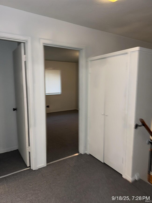 Building Photo - 39031 Edwards Ct