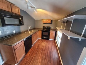 Building Photo - pp1620