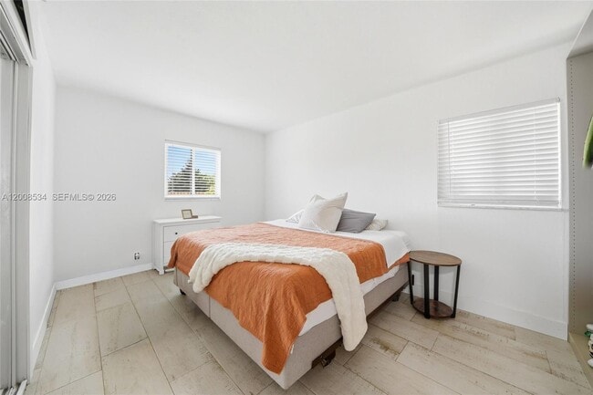 Building Photo - 2202 NW 61st Pl