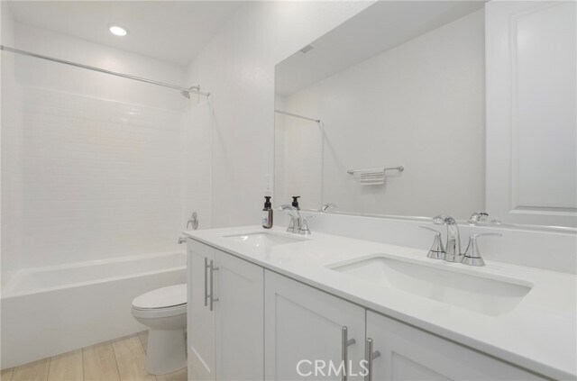 Building Photo - 27273 Debut Pl