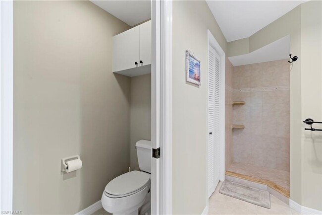 Building Photo - 16181 Fairway Woods Dr