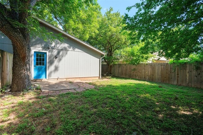 Building Photo - 12507 Turtle Rock Rd