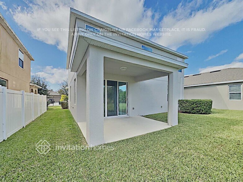 Building Photo - 11618 Warren Oaks Pl