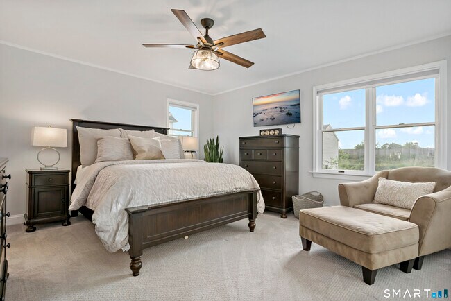 Building Photo - 1016 Fairfield Beach Rd