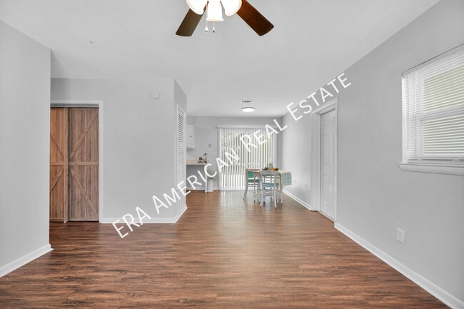 Building Photo - 338 Linda Ln NW