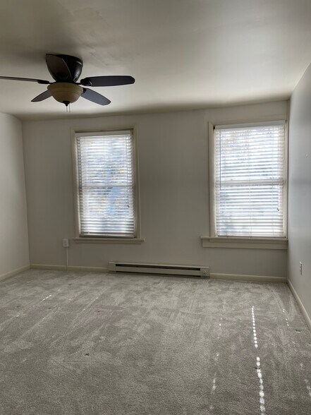 Building Photo - 129 State St