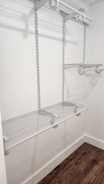 Building Photo - 517 Dotterel Rd