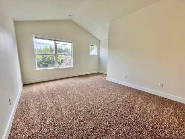 Building Photo - NEWLY RENOVATED! Spacious 2-Bedroom Townhome in a Charming Cul-de-Sac!