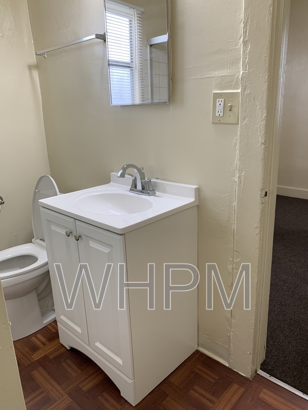 Building Photo - 119-121 W 94th St