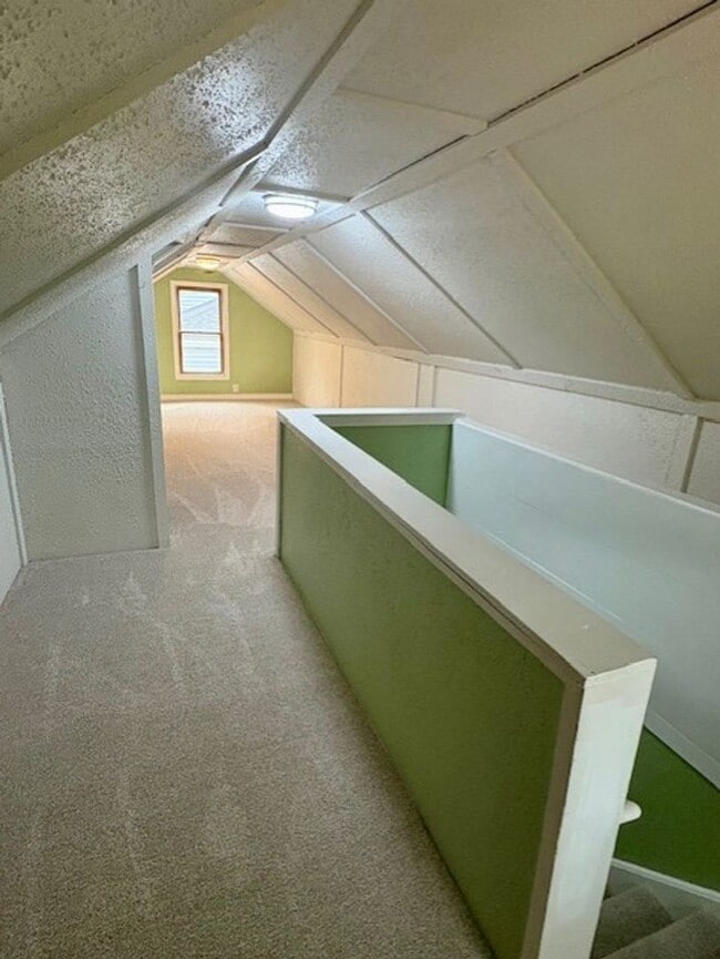 Building Photo - Charming 4-Bedroom Home in the Heart of Wi...