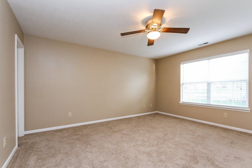 Building Photo - 10802 Washington Bay Dr