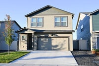 Building Photo - Meadow Loop