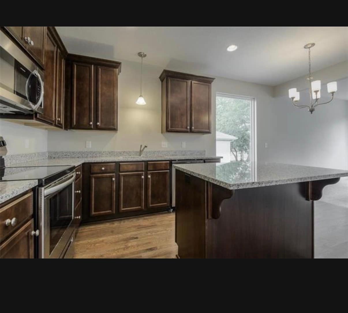 Building Photo - 12906 W 93rd St