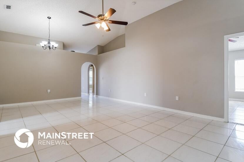 Building Photo - 7360 Lawn Tennis Ln
