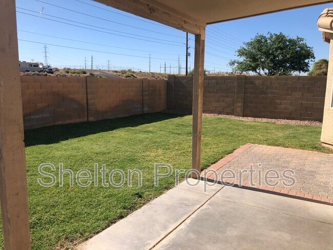 Building Photo - 10153 N 115th Dr