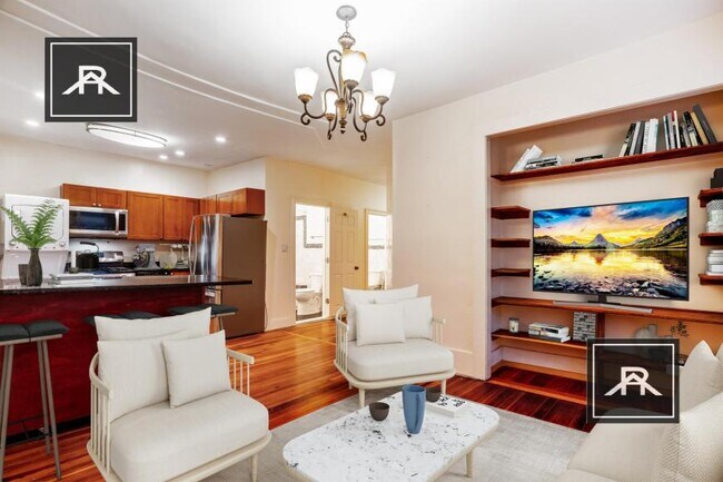 Building Photo - 5 bedroom in Boston MA 02130