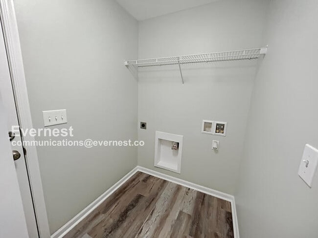 Building Photo - 27576 Mystic Dawn Dr